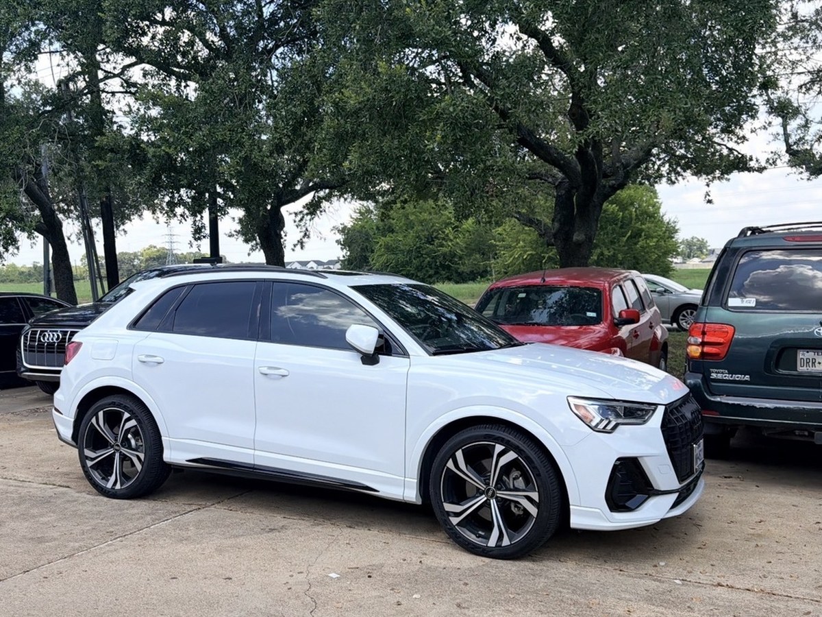 Audi Q3 at Missouri Car Care for scheduled service